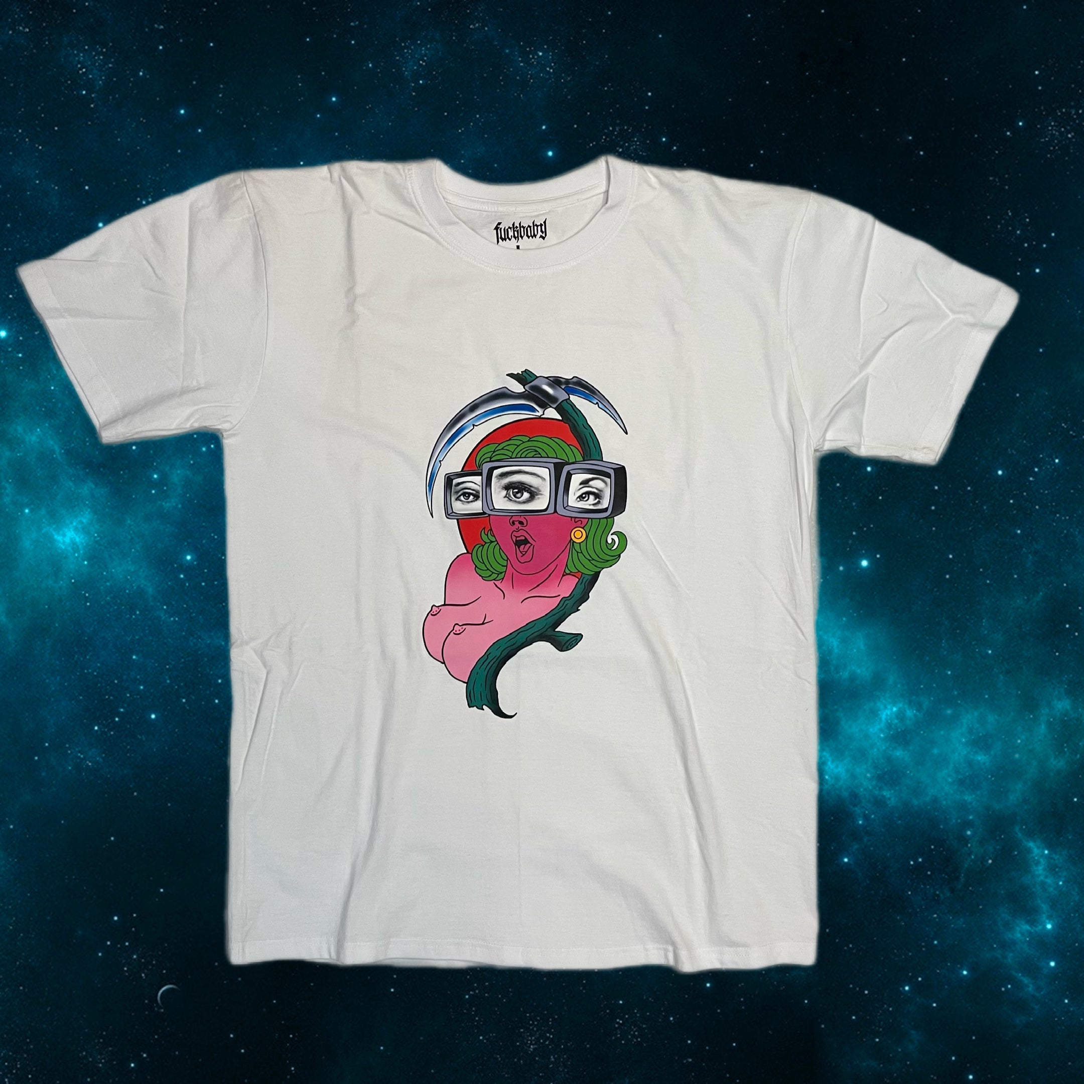 Polera algodón, modelo THREECLOPS TV color blanco