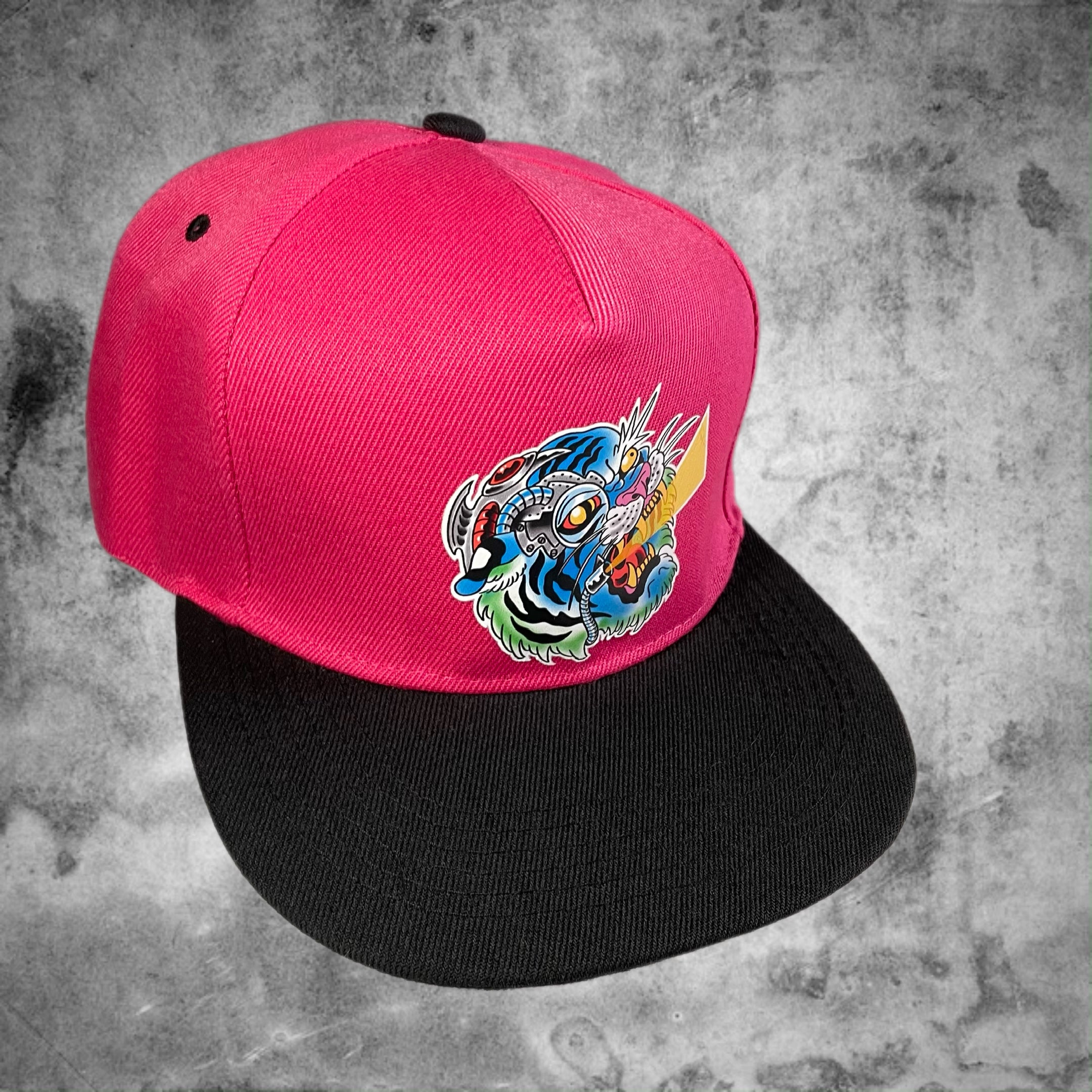 Gorra Jockey CYBORG TIGER - Rosado visera negra