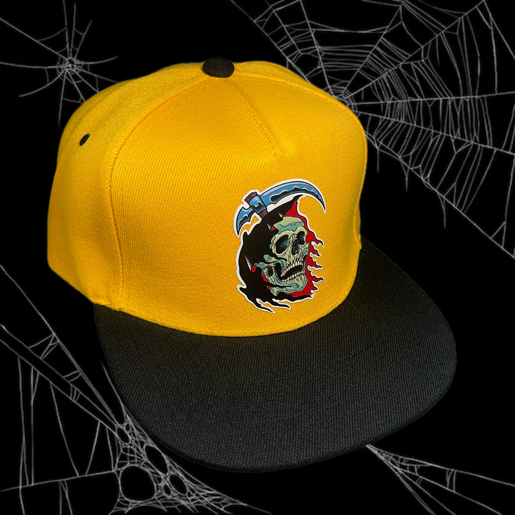 Gorra Jockey visera plana negra, modelo LA PARKA color amarillo